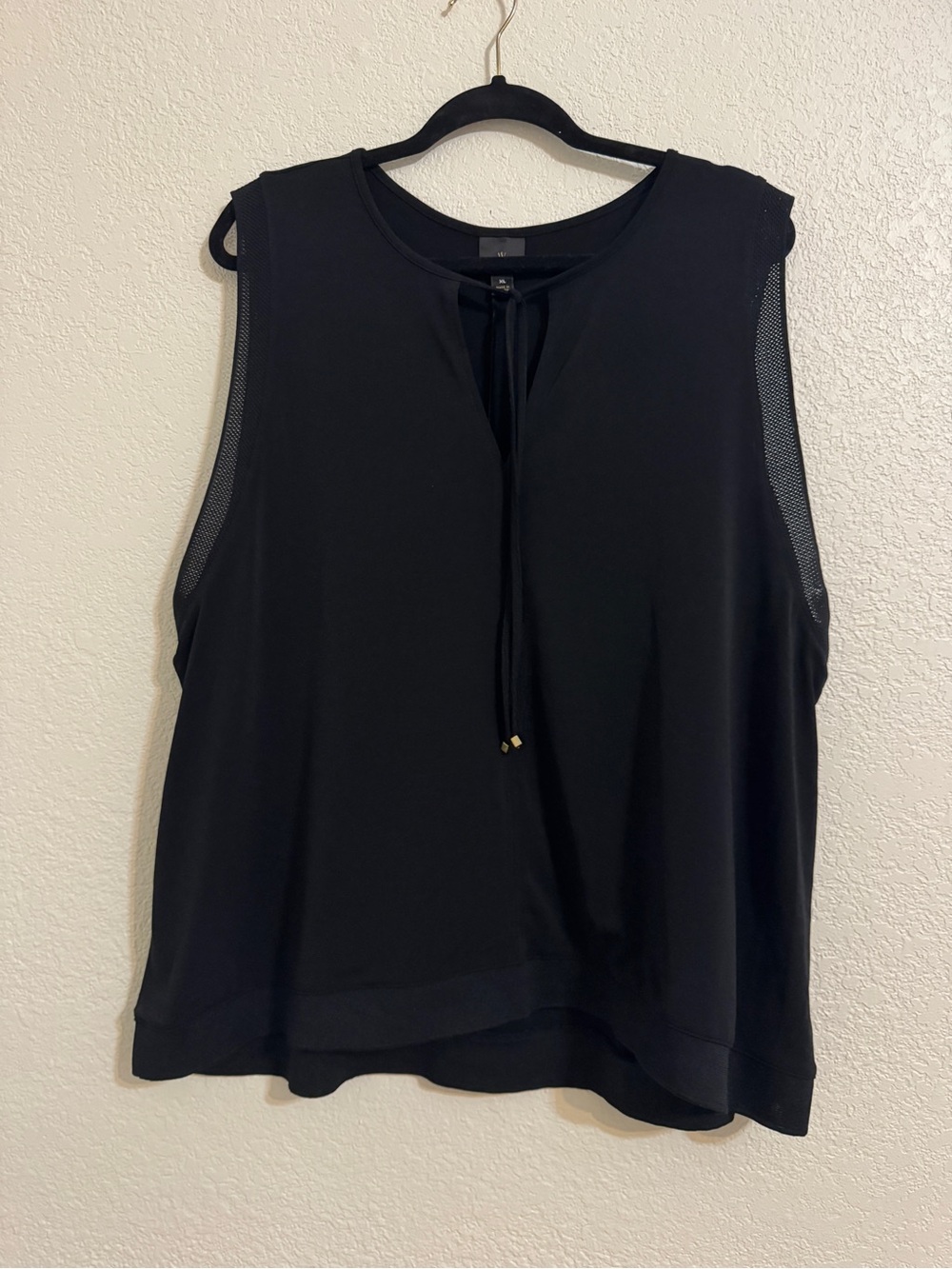 #12 Worthington Black Sleeveless Tie-Neck Tank